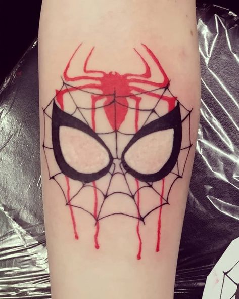 23 Spiderman Tattoos for Superheroes in 2022 - Page 2 of 5 - Small Tattoos & Ideas Spiderman Eyes Tattoo, Tattoo Spiderman, Spiderman Tattoos, Dragon Eye Drawing, Small Tattoos Ideas, Cute Owl Tattoo, Spiderman Tattoo, Marvel Tattoos, Writing Tattoos