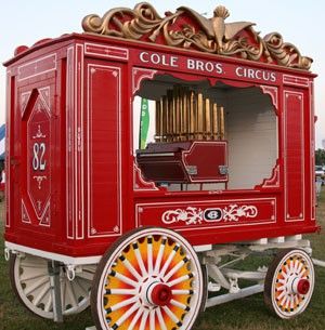 Circus Wagon, Steampunk Circus, Old Circus, Circus Vintage, Laika Studios, Circus Sideshow, Circus Train, Circus Circus, Night Circus