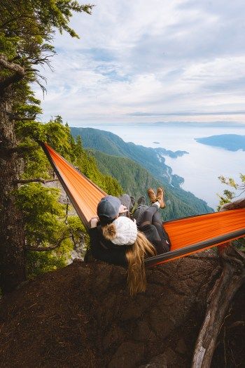 Couples Adventure, Hiking Photography, Camping Photography, Full Time Travel, Aesthetic Couple, Adventure Aesthetic, Adventure Couple, Destination Voyage, Four Seasons Hotel