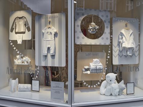 The White Company – White Label May 2016 by Lucky Fox, UK » Retail Design Blog Baby Boutique Display, Kids Store Display, Baby Store Display, Kids Clothing Store Design, Boutique Window Displays, Clothing Store Displays, Decoration Vitrine, Clothing Store Interior, Clothing Store Design