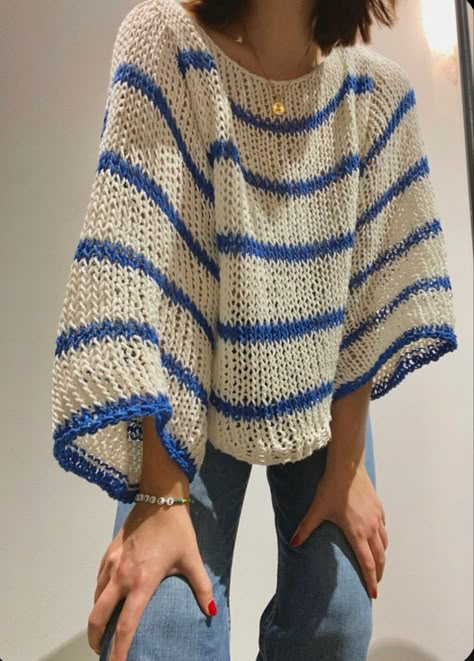 Strikkeopskrift Oversize Sweater, Crochet Stocking, Mode Crochet, Knitting Aesthetic, Knitting Patterns Free Cardigans, Crochet Clothes For Women, Crochet Fashion Patterns, Crochet Clothes Patterns, Knitting Charts