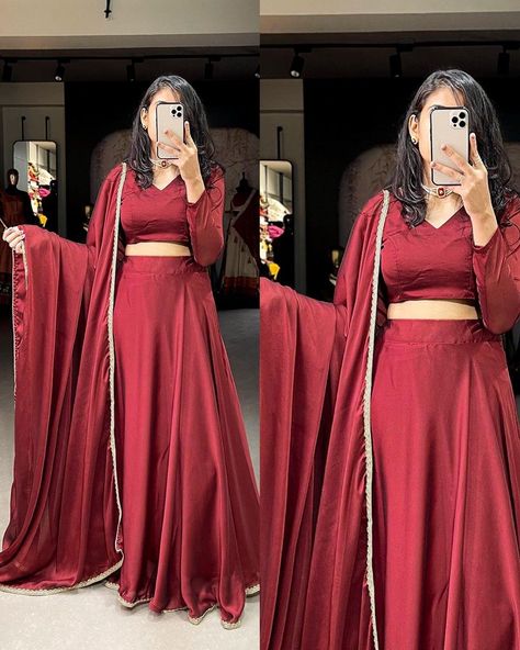 Red Plain Lehenga, Plain Red Lehenga, Plain Lengha, Choli Ideas, Functional Dress, Plain Lehenga, Shaadi Outfits, Red Long Skirt, Dance Wallpaper