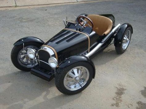 Cycle Kart, Vintage Pedal Cars, Mini Jeep, Diy Go Kart, Cycle Car, Bugatti Cars, The Pub, Jaguar E Type, Pedal Cars