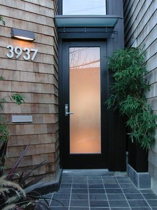 Best 25+ Frosted glass door ideas on Pinterest | Frosted glass ... Front Door Modern, Wooden Front Door, Front Door Styles, Entry Doors With Glass, Exterior Doors With Glass, Modern Entry, Black Front Doors, Frosted Glass Door, Modern Front Door