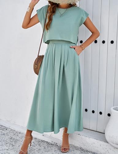 Spring Blouse Outfit, Long Skirt Suits, Ruched Midi Skirt, Elegante Casual, Weave Style, Outfit Casual, Skirt Suit, Look Chic, Sewing Inspiration