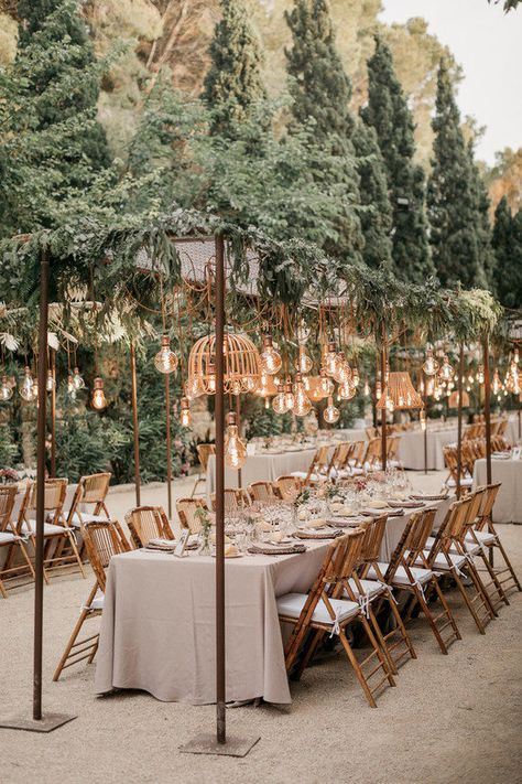 Summer Wedding Venues, Mediterranean Wedding, Elegant Wedding Venues, Wedding Spain, Wedding Lanterns, Outdoor Dinner, Modern Landscape, Mediterranean Decor, 100 Layer Cake