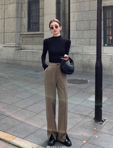 Asian Corporate Fashion, Asian Office Outfit, Ootd Elegant, Casual Classy Outfits, Study Outfit, Women Office Outfits, Outfit Tips, Outfit Korean Style, Classy Outfits For Women