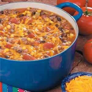 Southwest Beef Stew. - Replace the Beef with Chicken or Turkey.  I prefer Rotisserie Chicken. Quick Nutritious Meals, Noodle Bake, Classic Beef Stew, Cheese Burger Soup Recipes, Picante Sauce, Mexican Soup, Colby Jack, Dutch Oven Recipes, Campfire Food