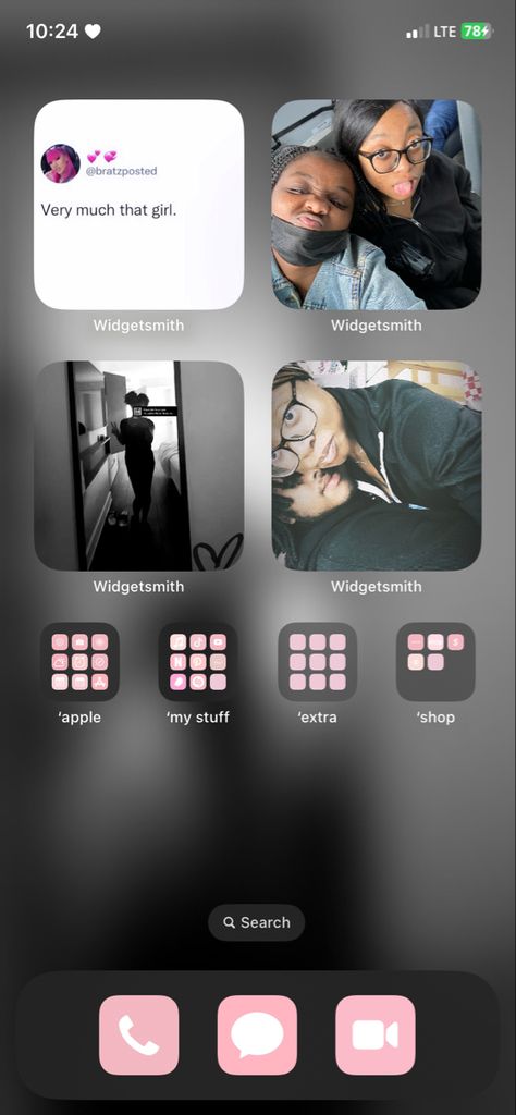 Baddie Iphone Homescreen, Baddie Aesthetic Phone Layout, Home Screen Layout Iphone Pink And Black, That Girl Phone Layout, Iphone Home Screen Ideas, Baddie Phone Layout, Iphone Set Up Ideas Homescreen, Iphone Setup, Clean Iphone