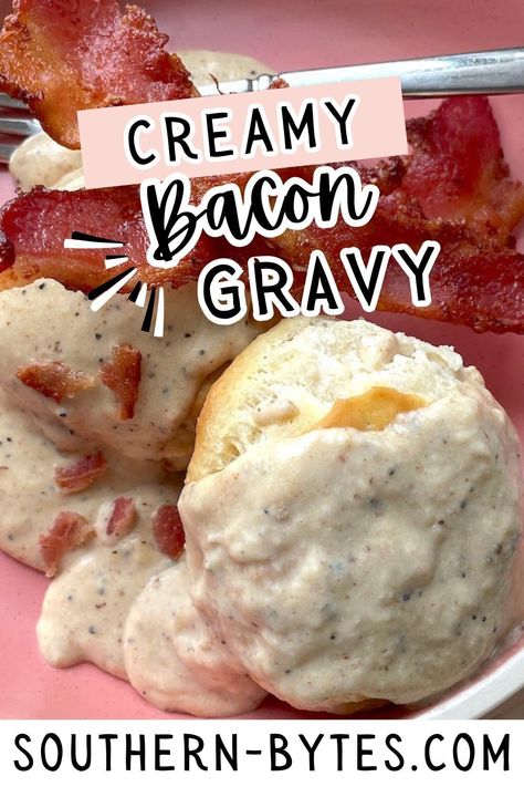 Bacon Grease Gravy, Bacon Gravy And Biscuits, Breakfast Gravy Recipe Easy, Gravy With Bacon Grease, Flour Bacon, Bacon Gravy Recipe, Breakfast Gravy Recipe, Southern Gravy, Gravy For Biscuits