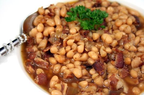 A rich, creamy soup thats very easy to make. Ham And Bean Soup Recipes, Beans And Bacon, Bacon Soup Recipes, Navy Bean Soup, Bean And Bacon Soup, Navy Beans, Electric Pressure Cooker Recipes, Bacon Soup, Ham And Beans