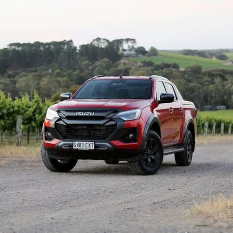 Word through the grapevine is the Isuzu D-MAX is the ultimate travel companion. 🍇


#IsuzuUTE #IsuzuDMAX #DMAX #GoYourOwnWay Go Your Own Way, Isuzu D Max, Rear Differential, Roadside Assistance, Apple Car Play, Fuel Efficient, Travel Companion, Automatic Transmission, Diesel Engine