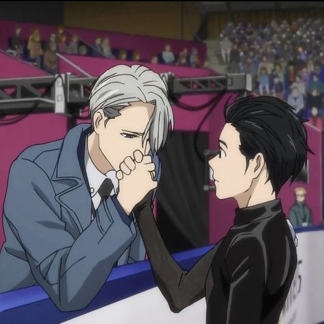 Yuri Victor, Yuri On Ice Comic, Viktor Nikiforov, Japan Aesthetic, Kyushu, Anime Fnaf, Anime Dad, Anime Baby, Yuri On Ice