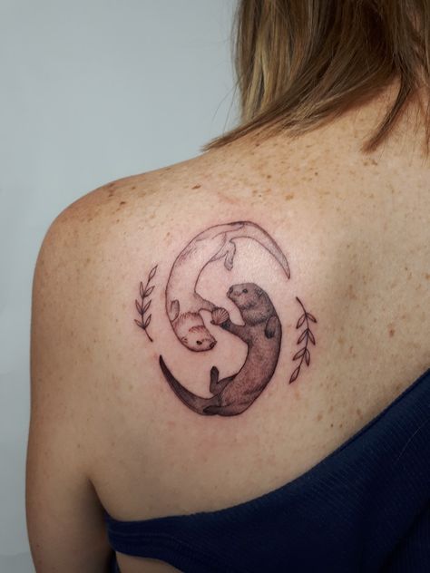 Otters Tattoo Holding Hands, Yin Yang Otter Tattoo, Best Friend Otter Tattoo, Sea Otter Tattoo Traditional, Two Otters Tattoo, Minimalist Otter Tattoo, Matching Otter Tattoos, Otter Tattoo Holding Hands, Otters Tattoo