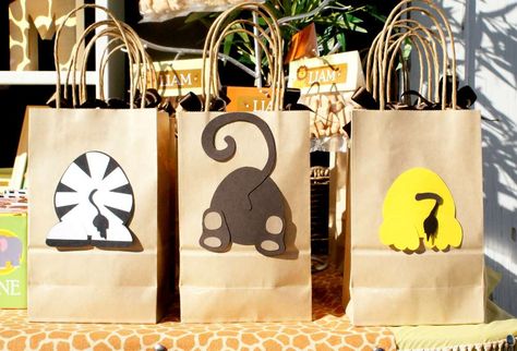 Themed Gift Wrapping, Safari Birthday Party Ideas, Safari Birthday Party Decorations, Childrens Party Bags, Jungle Theme Birthday Party, Zoo Birthday Party, Wild Birthday Party, Boys First Birthday Party Ideas, Jungle Theme Birthday