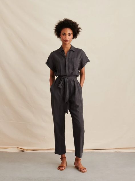 Linen Jumpsuit Outfit, Kimono Jumpsuit, Work Jumpsuit, Alex Mill, Look Formal, Black Playsuit, Jumpsuit Outfit, Linen Jumpsuit, Jumpsuits And Romper