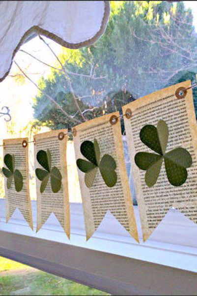 St Paddys Day Crafts, St Patricks Day Banner, Patricks Day Decorations, Shamrock Garland, St Patricks Decorations, St. Patrick's Day Diy, St Patricks Day Decor, St Patric, St Patricks Crafts