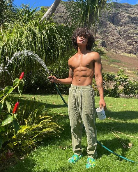 Bretman (Da Baddest) Rock on Instagram: “Something about @crocs, coffee and watering my garden in the morning that just makes total sense✨🏝 Also I worked with Crocs to launch their…” Bretman Rock Photoshoot, Bretman Rock Ab Workout, Nonbinary Aesthetic, Hard Ab Workouts, Bretman Rock, Killer Abs, Killer Workouts, Hawaii Homes, Toned Abs