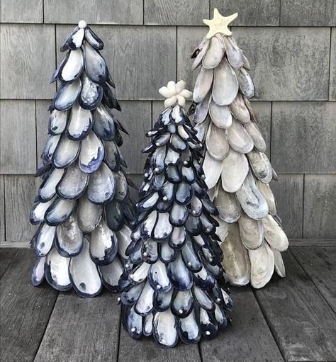 Muscle Shell Crafts, Seashell Ideas, Shell Tree, Seashell Art Diy, Sea Shells Diy, Cactus Craft, Cute Tree, Oyster Shell Crafts, Seashell Projects