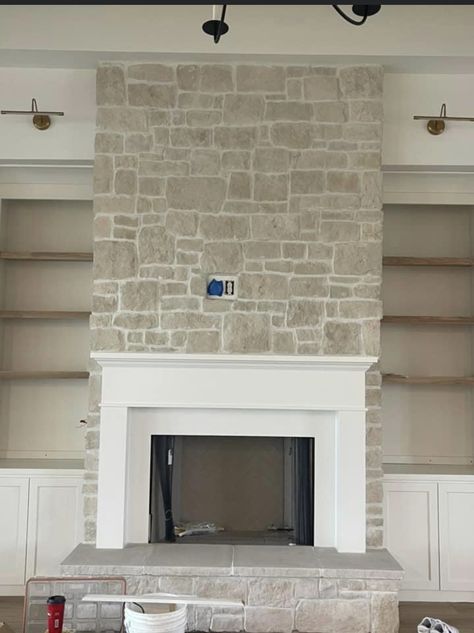 Stone And Plaster House Exterior, Plaster Over Stone Fireplace, Plaster House Exterior, Stone Fireplace With White Mantle, Mountain House Fireplace, German Farmhouse, Colorado Apartment, 4 Seasons Room, Stone Fireplace Ideas