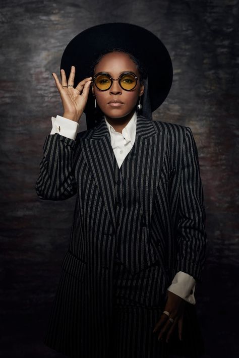 Janelle Monae Float, Homecoming Poses, Female Gaze, Janelle Monae, Pandora's Box, Janelle Monáe, White Clothing, Black Actors, Pasadena California