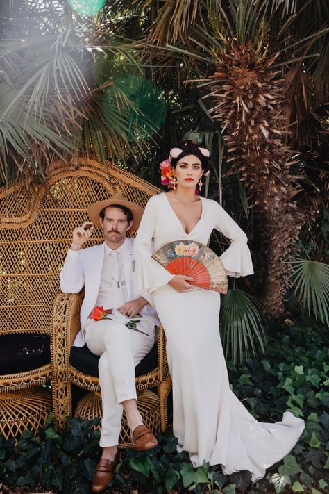 Boho Outdoor Wedding, Wedding Fiesta, Mexican Themed Weddings, Bold Boho, Walk Down Memory Lane, Boda Mexicana, Boho Wedding Inspiration, Polka Dot Wedding, Mexican Wedding