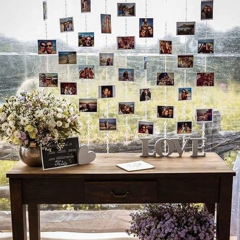 Varal de fotos: como fazer e 70 ideias para te inspirar Pallet Wedding, Cha Bar, בר מצווה, Wedding Deco, Grad Parties, Photo Displays, Picture Display, Engagement Party, Graduation Party