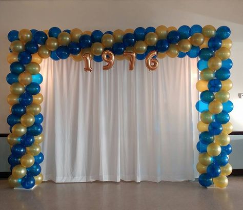 Back Drop Ideas Diy Birthday, Ballon Decoration Ideas At Home Easy, Bday Balloons Decoration, Spiderman Birthday Party Food, Mirror Photobooth, 25th Wedding Anniversary Cakes, Balloon Arch Decorations, Gala Decorations, Reception Stage Decor