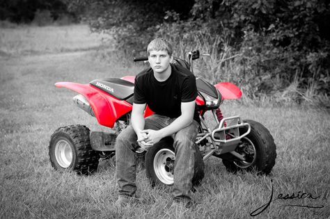 Senior Portrait of JB Miller 4-wheeler Baseball Senior Pictures, Boy Senior Portraits, Fun Family Pictures, Senior Year Pictures, Senior Photos Boys, Senior Boy Photography, Male Senior Pictures, Senior Portrait Poses, Family Picture Poses