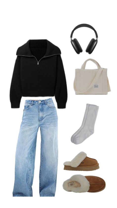 Cozy airport fit Comfy Travel Outfit Winter Road Trips, Nice Airport Outfit, Outfits For Long Car Rides, Airport Fits Comfy, Comfy Travel Outfit Winter, Cozy Airport Outfit, Uggs Fits, Comfy Airport Outfit, Rich Outfits