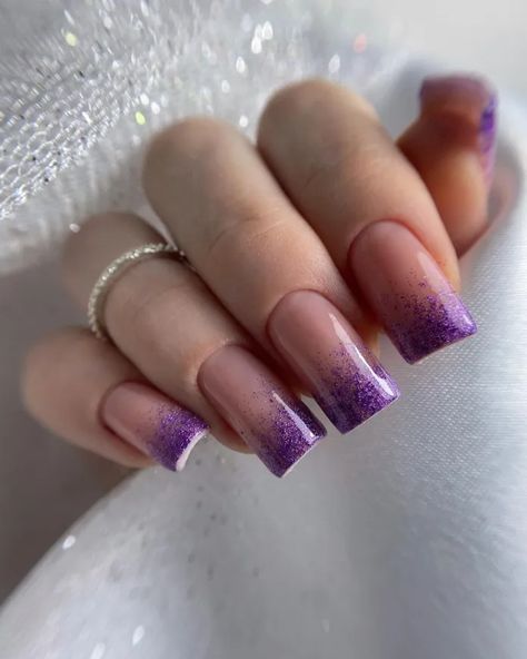 Unghie Pastle Pop Purple, il colore giusto per la primavera Acrylic Nails Tips, Nails Aesthetic, Aesthetic Nails, Nails Tips, Unique Acrylic Nails, Christmas Nails, Nail Tips, Nails Art, My Nails