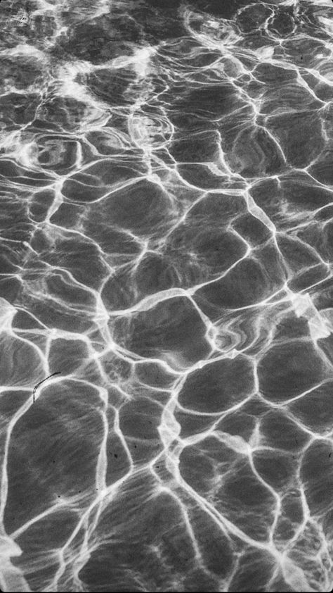 Projector Photography, Texture Graphic Design, Water Walls, Water Ripples, Water Reflections, Brutalism, Art Reference Photos, Texture Art, Natural Texture