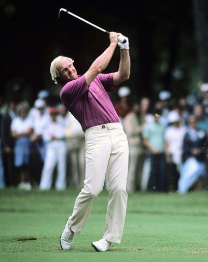 **23. Greg Norman, 1984 ** In the 90s, Greg Norman was best known for his infamous straw hats and graphic shirts, but early 80s Norman wore some fantastic Lyle and Scott attire that worked well with the Sharks flowing blonde locks and devastatingly effective golf swing. With the importance that belts play in todays modern game, its almost funny to see Sansabelt trousers, again. Where would Anthony Kim be today? Golf Pics, Golf Fashion Men, Famous Golfers, Mens Golf Fashion, Greg Norman Golf, Golf Pictures, Sports Fashion Men, Golf Poster, Golf Driver