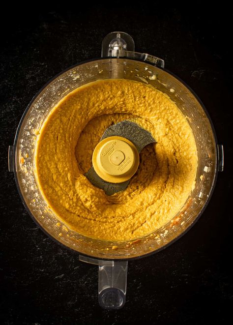 This Copycat Boar's Head Sweet Chili Garlic Hummus Recipe is totally irresistible. Its the perfect combination of hot, tangy, and sweet! Oil-free, gluten-free, and vegan!