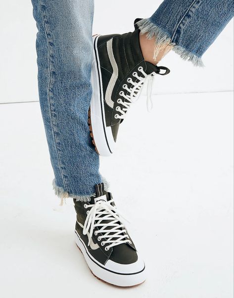 Vans - Sneakers Animal Print Shoes, Denim Shoes, Sk8 Hi, Shoe Print, Vans Sneakers, High Top Shoes, Accessories Branding, Vans Old Skool Sneaker, Winter Accessories