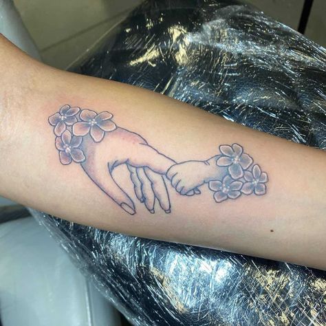 Infant Memorial Tattoos, Tattoo Ideas Miscarriages, Miscarried Baby Tattoo, Misscarage Tattoo Ideas, Miscarried Tattoo Ideas, Remembering Baby, Baby Memorial Tattoos, Flesh Tattoo, Baby Tattoo