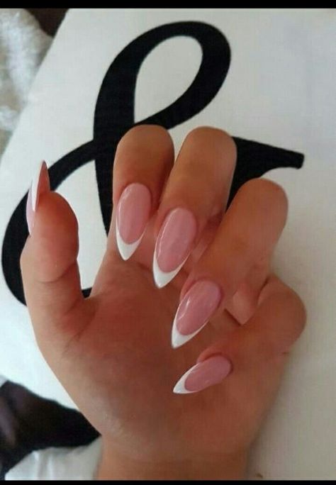 Steletoes Nails French Tip, French Tips Stiletto Nails, French Nails Stiletto, Stiletto French Nails, Stiletto French Tip Nails, French Tip Stiletto Nails, Nails Kurz, French Stiletto Nails, Ongles Gel French