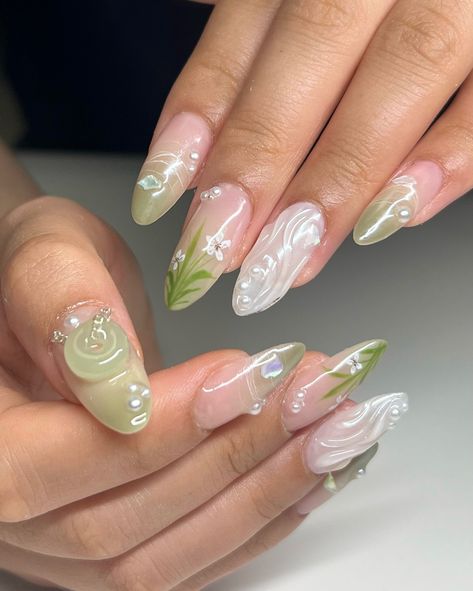 Jade tips 🎍 ✧ : *✧ ib @nailsby.tiff :* ✧ *✧: #gelnails #nailinspo #nailinspiration #nailart #naildesigns #nailartinspo #nailsoftheday #gelx #gelxnails #apresgelx #handpaintednails Jade Nails Almond, White Jade Nails, Jade Almond Acrylic Nails, Jade Manicure, Marble Jade Nails, Jade Crystal Nails, Nail Store, Jade Nails, Almond Nails