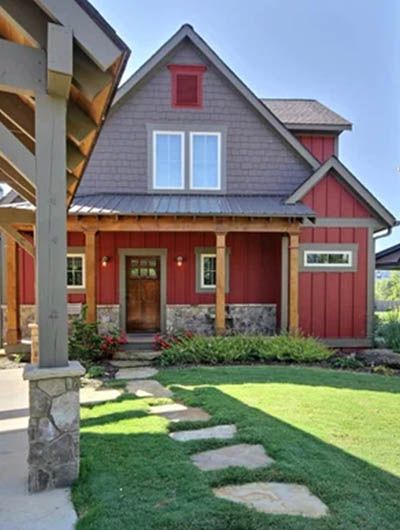 24 Board and Batten Siding Ideas | Sebring Design Build American Farmhouse Exterior, Red House Exterior, Rustic Farmhouse Exterior, Farmhouse Exterior Colors, Red Houses, Farmhouse Exterior Design, American Farmhouse, Pintura Exterior, Modern Farmhouse Exterior