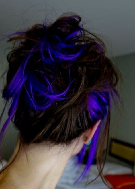 Sizzling Streaks - 35 Beautifully Bold Hair Colors to Consider ...                                                                                                                                                                                 More Hair In A Messy Bun, Blue And Purple Hair, Peekaboo Hair Colors, Beige Blond, Peekaboo Hair, Bold Hair Color, Hair Color Crazy, A Messy Bun, Hair Color Blue