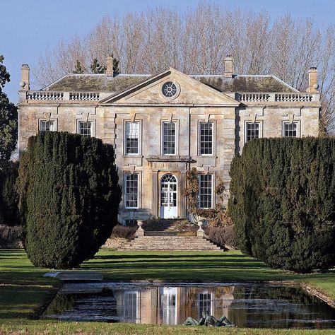 Bruern Abbey, Oxfordshire UK. English Houses, Oxfordshire England, English Architecture, Classical House, English Manor Houses, Old Mansion, Georgian Architecture, English Manor, Georgian Homes