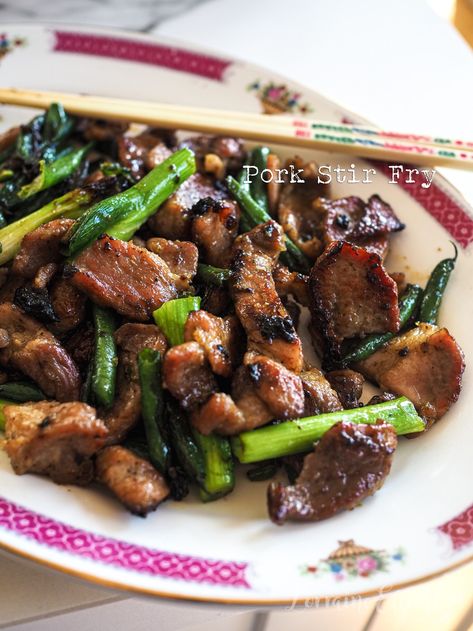 Pork Stir Fry and How To Velvet Pork Pork Stir Fry Sauce, Pork Chow Fun Recipe, Pork Broccoli, Chow Fun Recipe, Pork Stir Fry Recipes, Miso Recipe, Balsamic Pork, Chinese Pork, Pineapple Pork