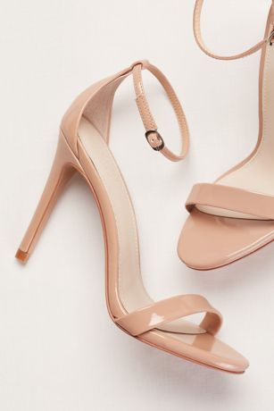 Nude Heels Prom, Nude Heels Wedding, Heel Sandals Outfit, Hak Tinggi, High Heels Outfit, Nude High Heels, High Heel Dress, Perfect Heels, Heels Outfits