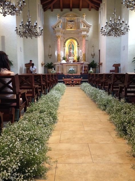 Aisle Set Up Wedding, Aster Wedding Aisle, Chapel Flowers Wedding Aisle Decorations, Chapel Decor Wedding, Church Aisle Wedding Decor, Chapel Decorations Wedding, Rustic Church Wedding Decorations, Church Wedding Aisle Decorations, Church Wedding Decorations Aisle Altars