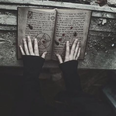 Occultish Magic Emporium (@occult.ish) • Instagram photos and videos Dark Witch Aesthetic, Medieval Witch, Witchy Academia, Yennefer Of Vengerberg, Dark Witch, Under Your Spell, Witch Craft, Magic Aesthetic, Season Of The Witch