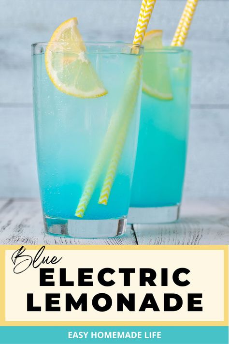 Electric Lemonade Cocktails, Gallon Lemonade Recipe, Electric Lemonade Recipe, Alcoholic Lemonade Drinks, Electric Lemonade, Vodka Blue, Blue Lemonade, Lemonade Drink, Alcohol Beverages