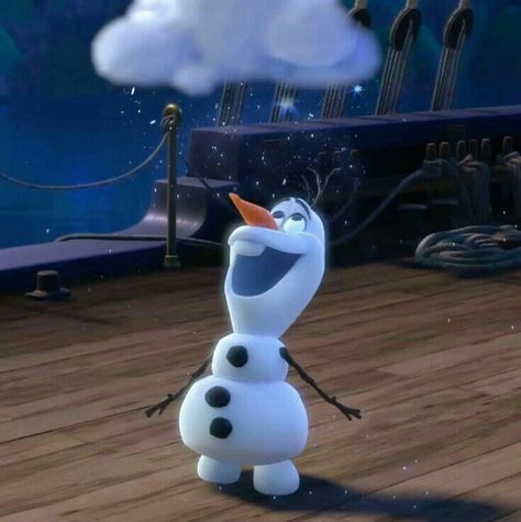 Olaf Pictures, Olaf Funny, Elsa Icon, Disney Box, Holiday Iphone Wallpaper, Olaf Snowman, Iphone Wallpaper Music, Disney Olaf, Disney Cartoon Characters