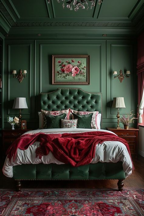 Dark Green And Red Bedroom, Green And Red Room, Green And Red Bedroom, Red And Green Bedroom, Dark Red Bedroom, Bedroom Dark Green, Dark Green Bedroom Ideas, Dark Green Bedroom, Burgundy Bedroom