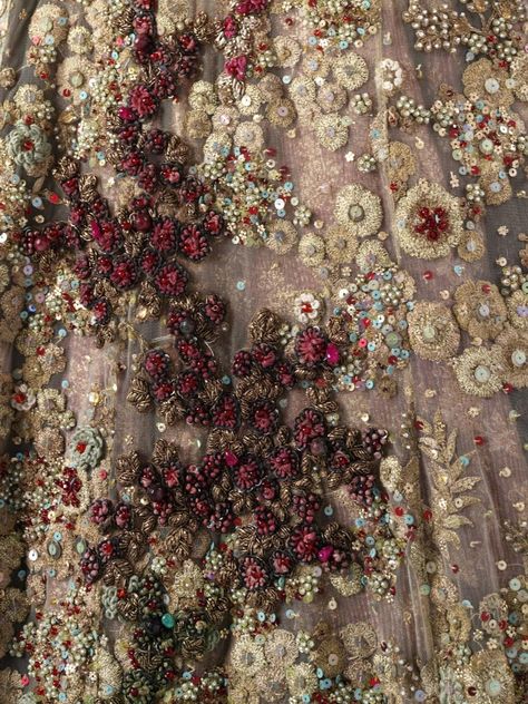 Embroidery On Printed Fabric, Textile Designing, India Textiles, Indian Fabrics, Textiles Art, India Fabric, Fancy Shirt, Textile Art Embroidery, Diy Shades