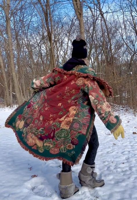 Harvest Your Love Long Tapestry Blanket Coat - Etsy Long Tapestry, Folk Style Patchwork Fall Outerwear, Multicolor Long Folk Style Kimono, Vintage Blanket Coat, Southwest Blanket Coat, Tapestry Coat, Blanket Cape, Fantasy Outfits, Wool Tapestry